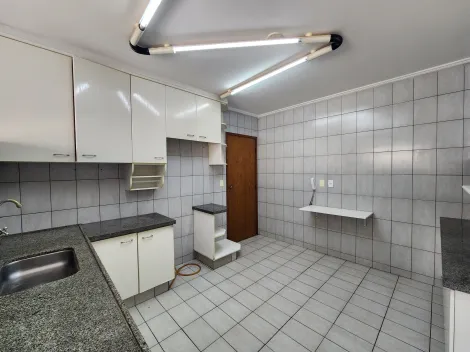 Alugar Apartamento / Padr&atilde;o em S&atilde;o Jos&eacute; do Rio Preto R$ 1.600,00 - Foto 5
