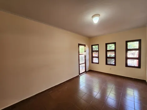 Alugar Casa / Padr&atilde;o em S&atilde;o Jos&eacute; do Rio Preto R$ 1.400,00 - Foto 3