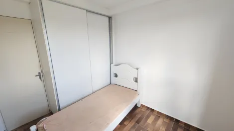 Alugar Apartamento / Padr&atilde;o em S&atilde;o Jos&eacute; do Rio Preto R$ 1.100,00 - Foto 5