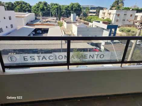 Alugar Apartamento / Padr&atilde;o em S&atilde;o Jos&eacute; do Rio Preto R$ 1.800,00 - Foto 4