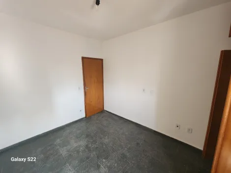 Alugar Apartamento / Padr&atilde;o em S&atilde;o Jos&eacute; do Rio Preto R$ 1.800,00 - Foto 9
