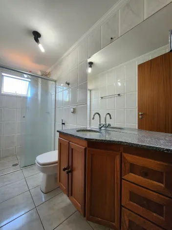 Alugar Apartamento / Padr&atilde;o em S&atilde;o Jos&eacute; do Rio Preto R$ 1.200,00 - Foto 10