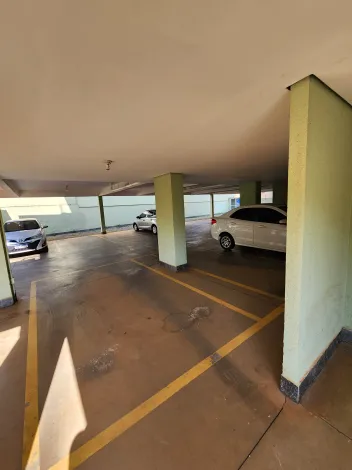 Alugar Apartamento / Padr&atilde;o em S&atilde;o Jos&eacute; do Rio Preto R$ 1.500,00 - Foto 12