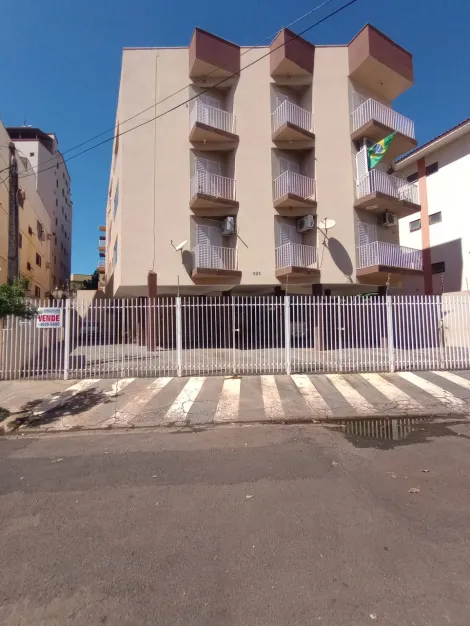 Alugar Apartamento / Padr&atilde;o em S&atilde;o Jos&eacute; do Rio Preto. apenas R$ 800,00