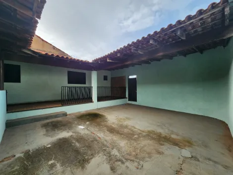 Alugar Casa / Padr&atilde;o em S&atilde;o Jos&eacute; do Rio Preto R$ 2.300,00 - Foto 2