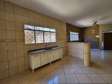 Alugar Casa / Padr&atilde;o em S&atilde;o Jos&eacute; do Rio Preto R$ 1.200,00 - Foto 2