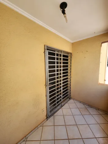Alugar Apartamento / Padr&atilde;o em S&atilde;o Jos&eacute; do Rio Preto R$ 1.600,00 - Foto 3