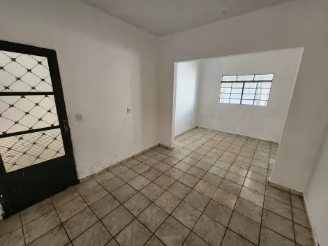 Alugar Casa / Padr&atilde;o em S&atilde;o Jos&eacute; do Rio Preto R$ 850,00 - Foto 3