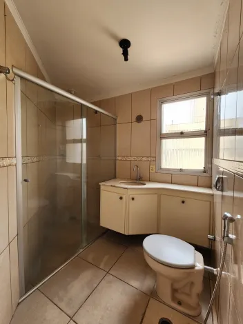 Alugar Apartamento / Padr&atilde;o em S&atilde;o Jos&eacute; do Rio Preto R$ 750,00 - Foto 5