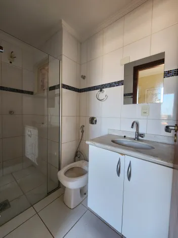 Alugar Apartamento / Padr&atilde;o em Guapia&ccedil;u R$ 950,00 - Foto 6