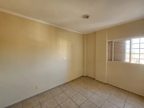Alugar Apartamento / Padr&atilde;o em Guapia&ccedil;u R$ 950,00 - Foto 8