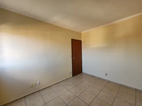 Alugar Apartamento / Padr&atilde;o em Guapia&ccedil;u R$ 950,00 - Foto 9