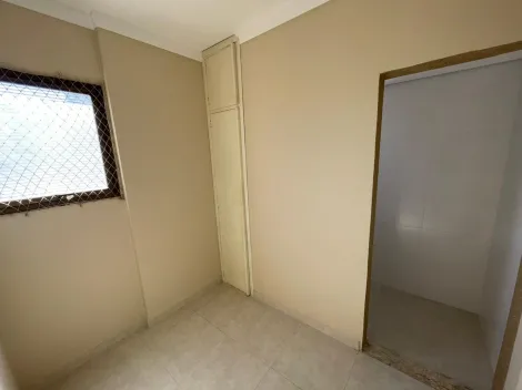 Alugar Apartamento / Padr&atilde;o em S&atilde;o Jos&eacute; do Rio Preto R$ 1.500,00 - Foto 16