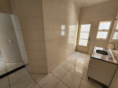 Alugar Casa / Padr&atilde;o em S&atilde;o Jos&eacute; do Rio Preto R$ 980,00 - Foto 6