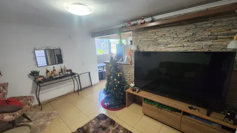 Casa / Padr&atilde;o em Guapia&ccedil;u 