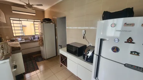 Comprar Casa / Padr&atilde;o em Guapia&ccedil;u R$ 360.000,00 - Foto 3