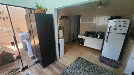 Comprar Casa / Padr&atilde;o em Guapia&ccedil;u R$ 360.000,00 - Foto 6