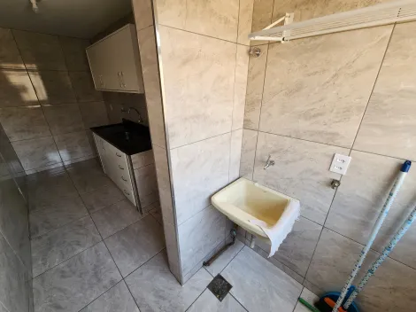 Alugar Apartamento / Padr&atilde;o em S&atilde;o Jos&eacute; do Rio Preto R$ 950,00 - Foto 5
