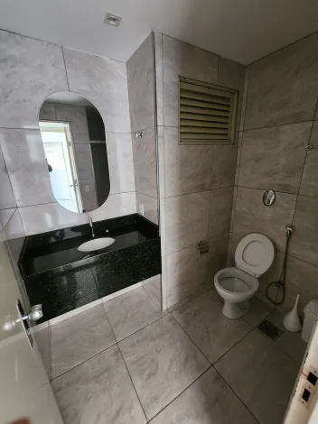 Alugar Apartamento / Padr&atilde;o em S&atilde;o Jos&eacute; do Rio Preto R$ 950,00 - Foto 6