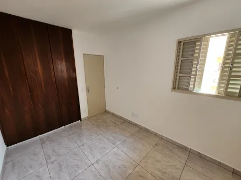 Alugar Apartamento / Padr&atilde;o em S&atilde;o Jos&eacute; do Rio Preto R$ 950,00 - Foto 8
