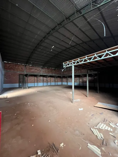 Alugar Comercial / Sal&atilde;o em Mirassol R$ 35.000,00 - Foto 7