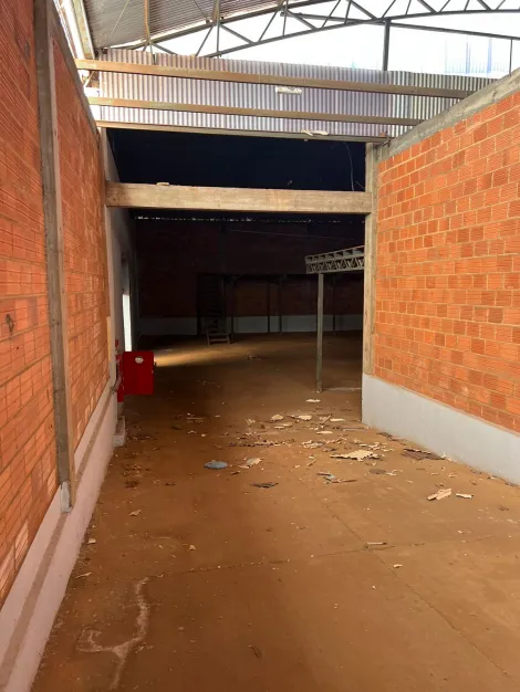 Alugar Comercial / Sal&atilde;o em Mirassol R$ 35.000,00 - Foto 8