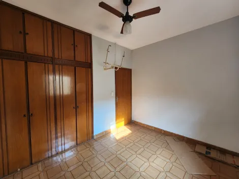 Alugar Casa / Padr&atilde;o em S&atilde;o Jos&eacute; do Rio Preto R$ 2.600,00 - Foto 12