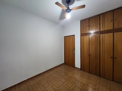 Alugar Casa / Padr&atilde;o em S&atilde;o Jos&eacute; do Rio Preto R$ 2.600,00 - Foto 15