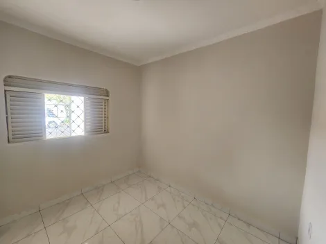 Alugar Casa / Padr&atilde;o em S&atilde;o Jos&eacute; do Rio Preto R$ 1.400,00 - Foto 5