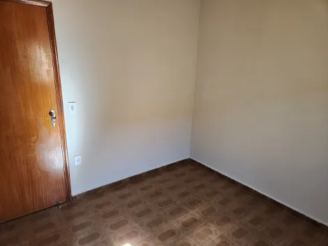 Alugar Casa / Padr&atilde;o em S&atilde;o Jos&eacute; do Rio Preto R$ 2.100,00 - Foto 13