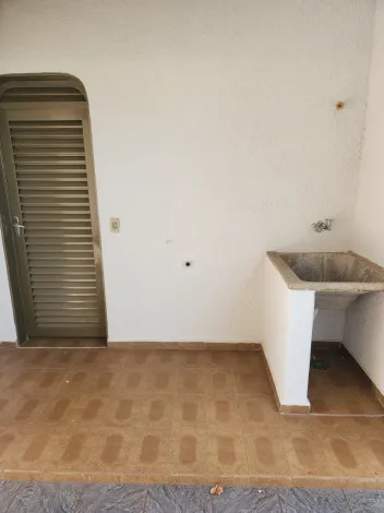 Alugar Casa / Padr&atilde;o em S&atilde;o Jos&eacute; do Rio Preto R$ 2.100,00 - Foto 18