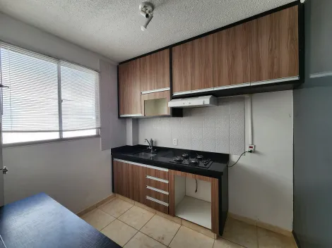 Alugar Apartamento / Padr&atilde;o em S&atilde;o Jos&eacute; do Rio Preto R$ 950,00 - Foto 3
