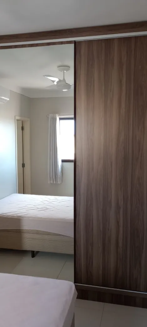 Alugar Apartamento / Padr&atilde;o em S&atilde;o Jos&eacute; do Rio Preto R$ 1.500,00 - Foto 3