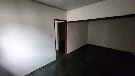 Alugar Casa / Padr&atilde;o em S&atilde;o Jos&eacute; do Rio Preto R$ 550,00 - Foto 4