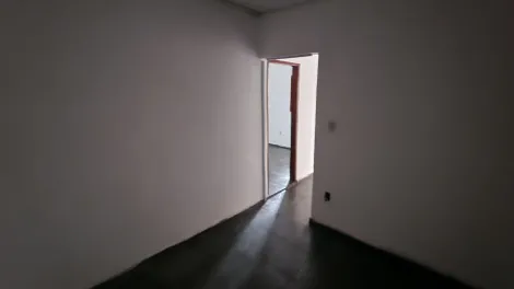 Alugar Casa / Padr&atilde;o em S&atilde;o Jos&eacute; do Rio Preto R$ 550,00 - Foto 6