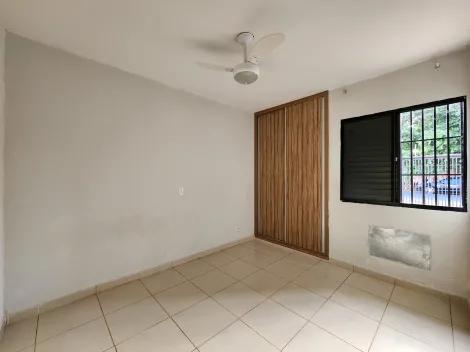 Alugar Apartamento / Padr&atilde;o em S&atilde;o Jos&eacute; do Rio Preto R$ 850,00 - Foto 4
