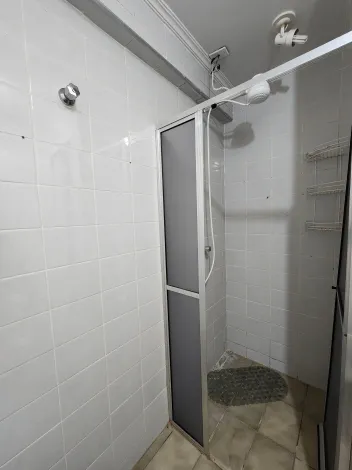 Alugar Apartamento / Padr&atilde;o em S&atilde;o Jos&eacute; do Rio Preto R$ 800,00 - Foto 10
