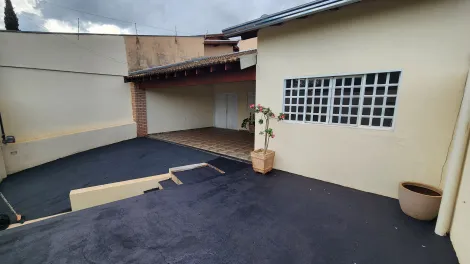 Alugar Casa / Padr&atilde;o em S&atilde;o Jos&eacute; do Rio Preto R$ 2.500,00 - Foto 2