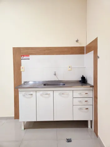 Alugar Comercial / Sal&atilde;o em S&atilde;o Jos&eacute; do Rio Preto R$ 2.300,00 - Foto 3