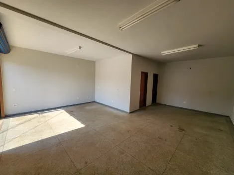 Alugar Comercial / Sal&atilde;o em S&atilde;o Jos&eacute; do Rio Preto R$ 1.650,00 - Foto 2