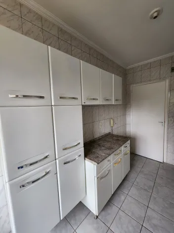 Alugar Apartamento / Padr&atilde;o em S&atilde;o Jos&eacute; do Rio Preto R$ 850,00 - Foto 4