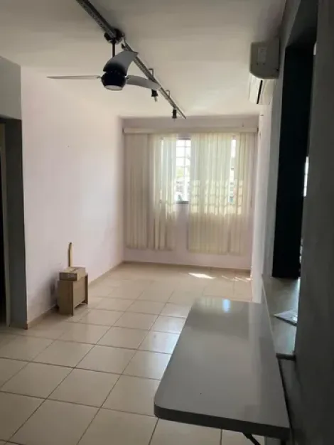 Alugar Apartamento / Padr&atilde;o em S&atilde;o Jos&eacute; do Rio Preto. apenas R$ 850,00