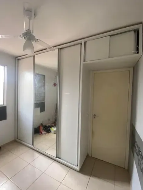 Alugar Apartamento / Padr&atilde;o em S&atilde;o Jos&eacute; do Rio Preto R$ 850,00 - Foto 3