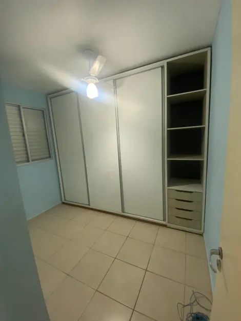 Alugar Apartamento / Padr&atilde;o em S&atilde;o Jos&eacute; do Rio Preto R$ 850,00 - Foto 12