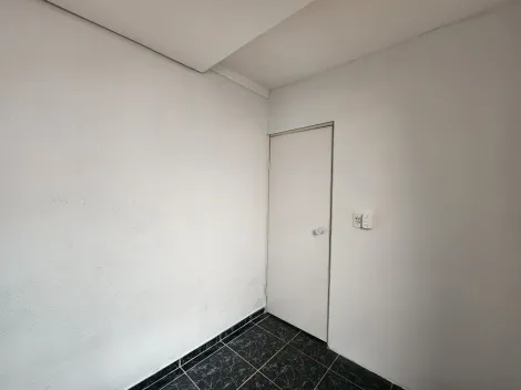 Alugar Casa / Padr&atilde;o em S&atilde;o Jos&eacute; do Rio Preto R$ 2.100,00 - Foto 5