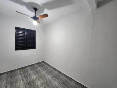 Alugar Casa / Padr&atilde;o em S&atilde;o Jos&eacute; do Rio Preto R$ 2.100,00 - Foto 14