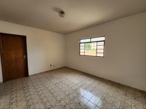 Alugar Apartamento / Padr&atilde;o em S&atilde;o Jos&eacute; do Rio Preto R$ 870,00 - Foto 3