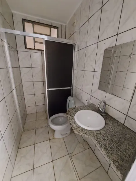 Alugar Casa / Padr&atilde;o em S&atilde;o Jos&eacute; do Rio Preto R$ 1.500,00 - Foto 8