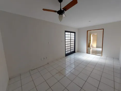 Alugar Casa / Padr&atilde;o em S&atilde;o Jos&eacute; do Rio Preto R$ 1.500,00 - Foto 2