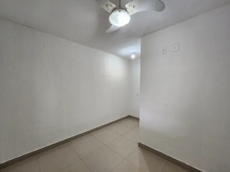 Alugar Casa / Condom&iacute;nio em S&atilde;o Jos&eacute; do Rio Preto R$ 1.550,00 - Foto 9